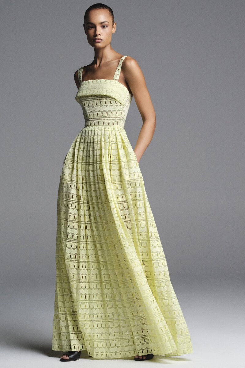 Elie Saab Resort 2026