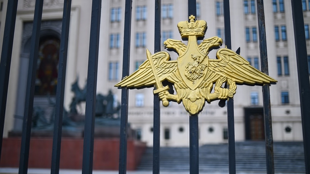 Фото: https://tvzvezda.ru/ (https://mcdn2.tvzvezda.ru/storage/news_other_images/2025/06/15/b4b20c4cd78040acbacb987f69c8a192.jpg)