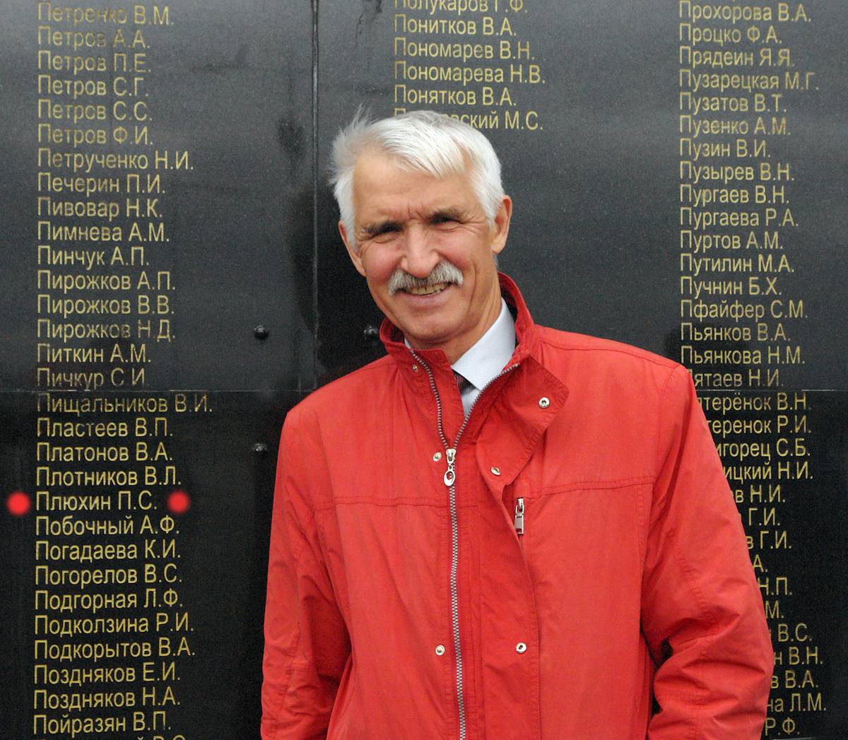 Член Союза писателей России, к.т.н. Павел Плюхин