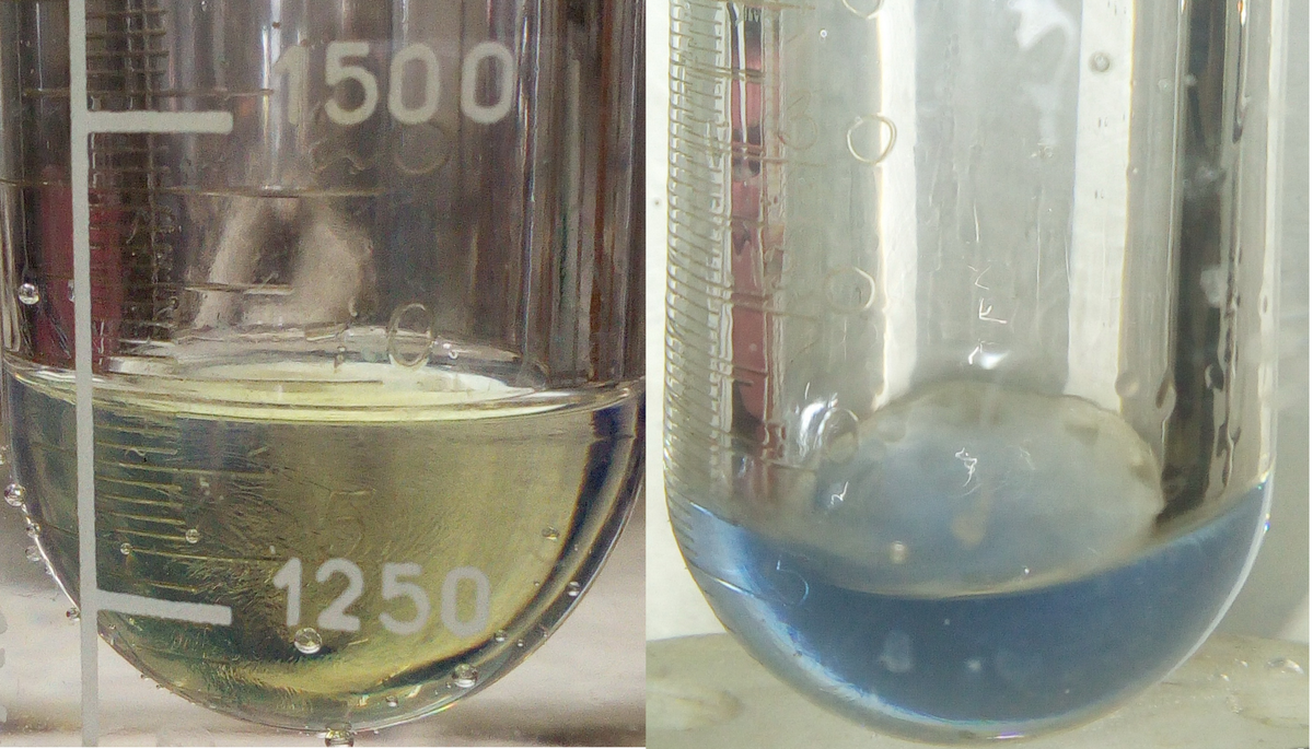 Внешний вид продукта перегонки до 360 С мазута прямогонного (слева) и мазута с продуктами пиролиза отработанных масел (справа)