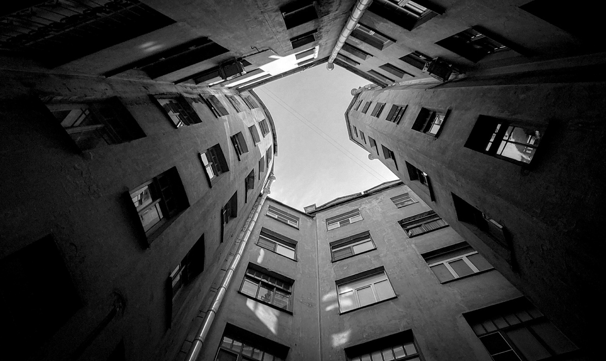 Две башни - словно инь и ян, мужское и женское есть в них что-то)