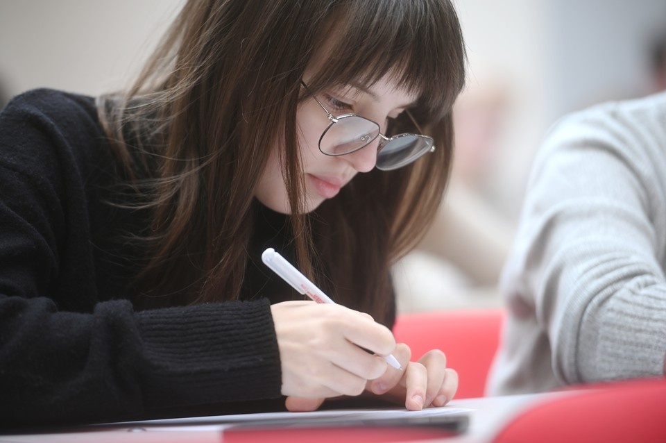   Алексей БУЛАТОВ