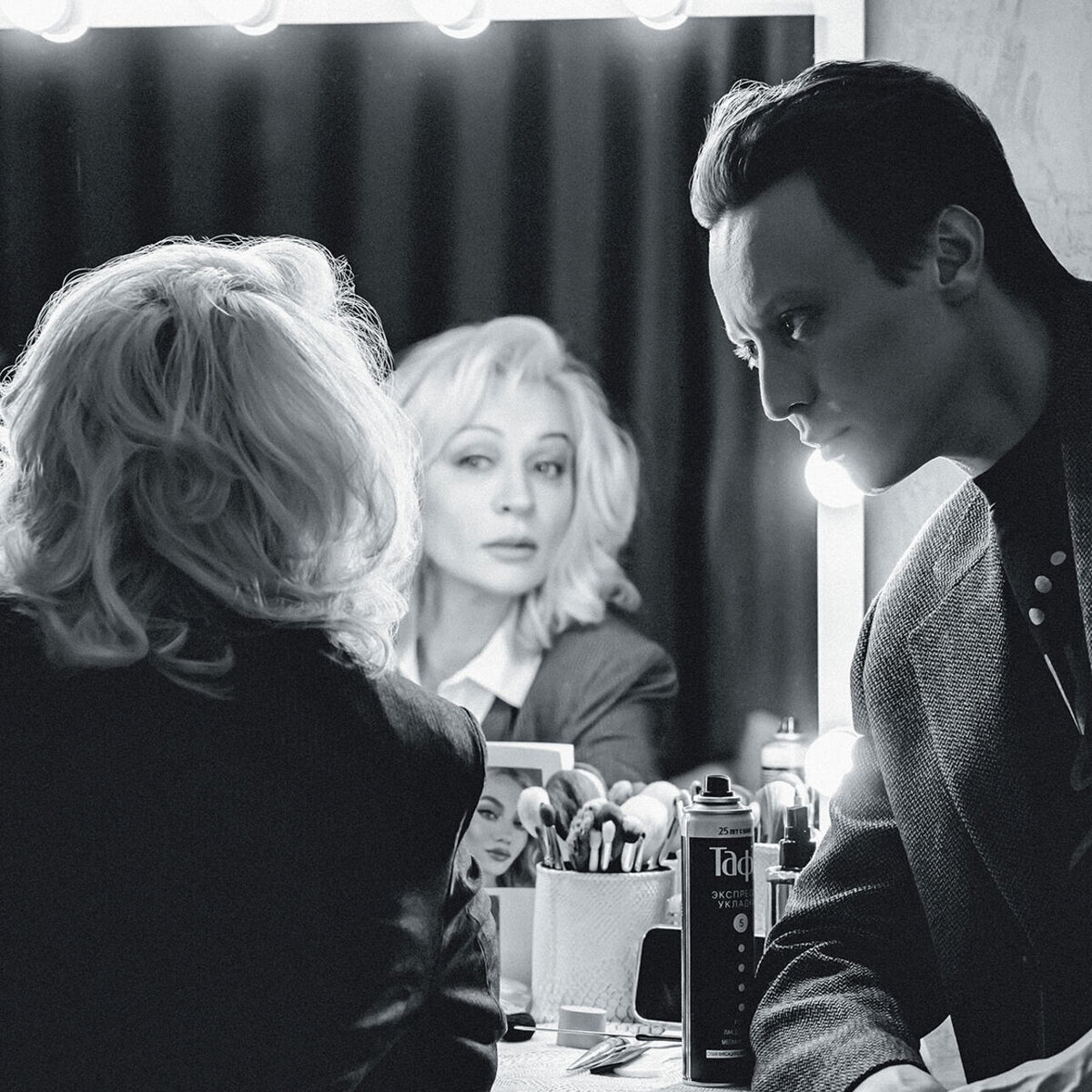    Я характерная актриса. С юности не играла фей, розовых барышень, мне было легче перейти в возрастные роли Ирина Заргано