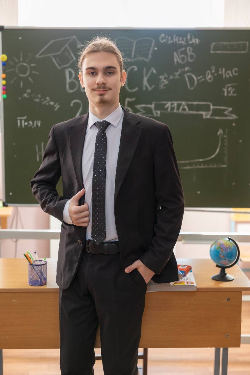    Владислав Костров: 97 баллов по русскому языку