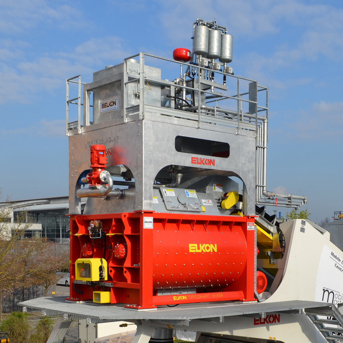 Смесительный блок бетонного завода ELKON. Фотобанк ООО "ЭЛКОН"