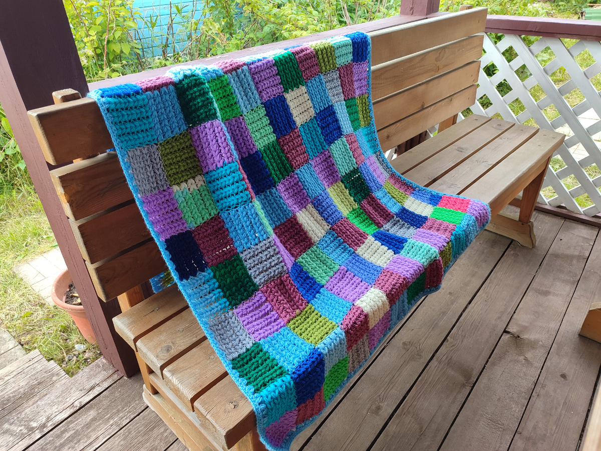 Плед из мотивов