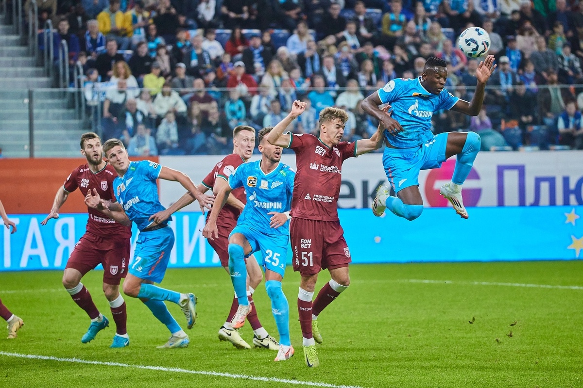    Хорошее лето "Зенита"Алексей Андрианов