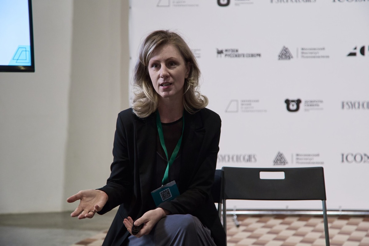    Лана Опаленик, куратор инклюзивных кино- и театральных программ. Фото: Дмитрий Жаров, пресс-служба Еврейского музея и центра толерантности