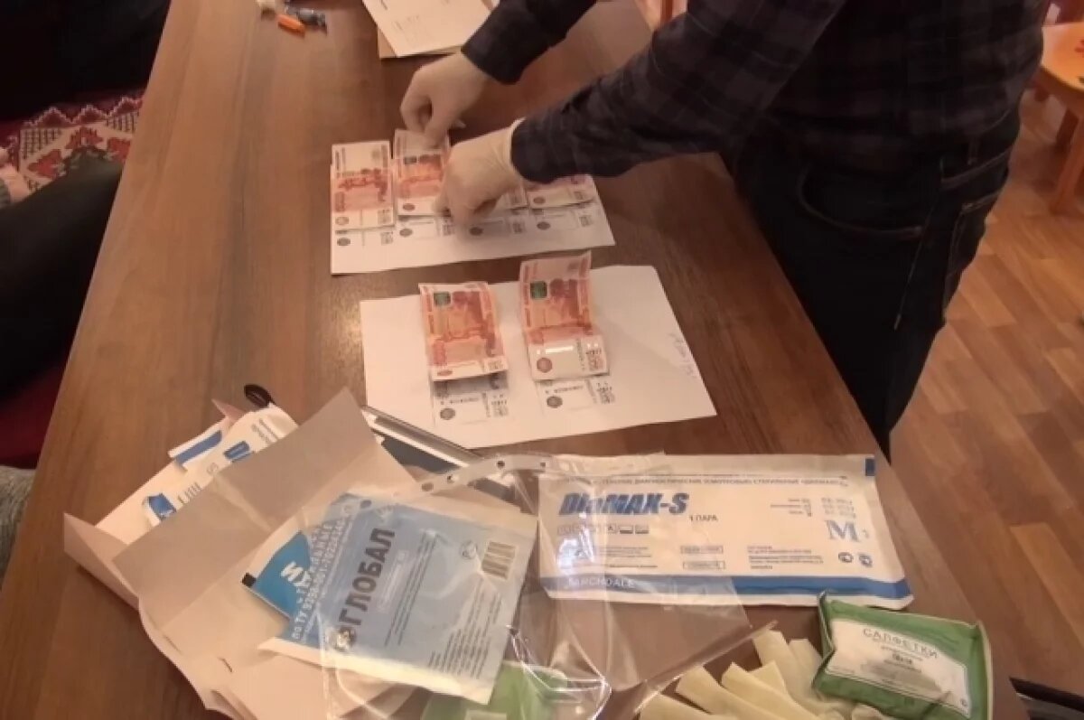    Житель Дагестана оформил на мать агропредпритие и похитил из 12,4 млн