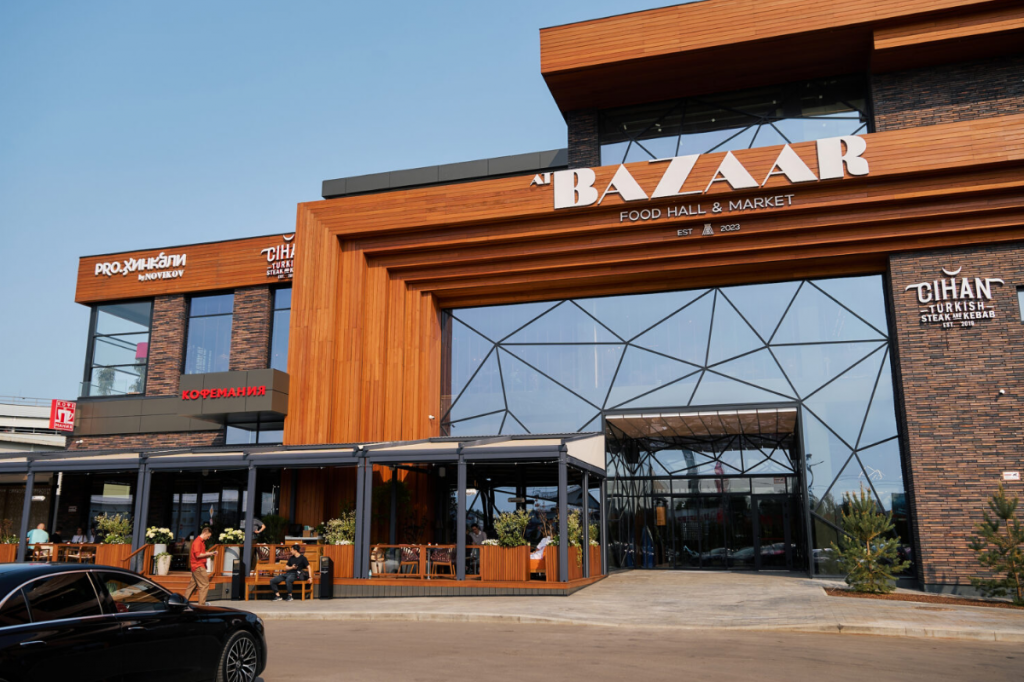 Экстерьер фуд-холла Bazaar