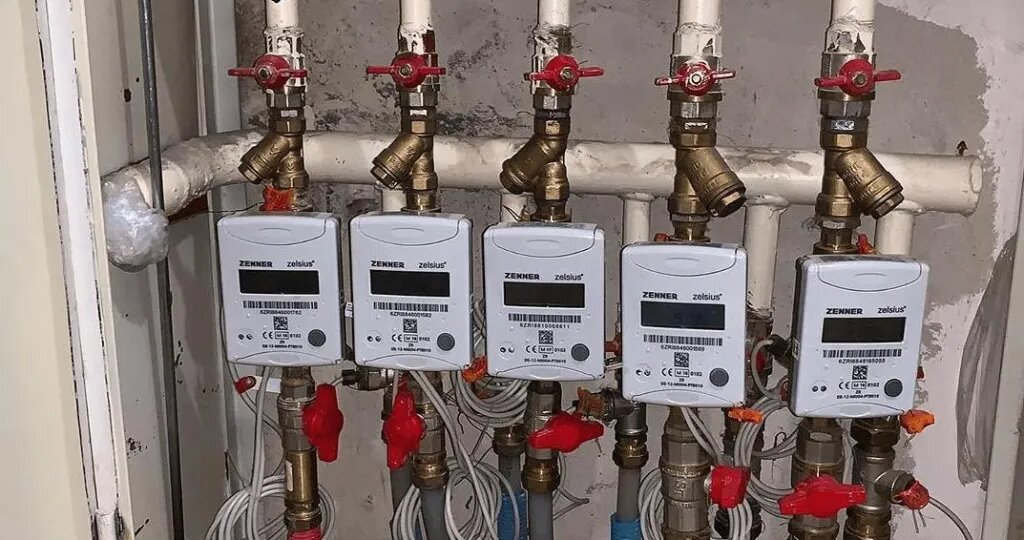 Собственникам жилья со счетчиками могут повысить плату за ЖКУ