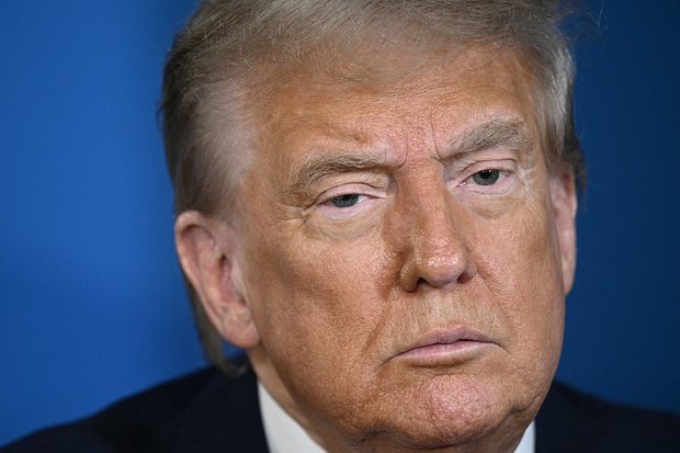    Фото: Brendan Smialowski / Reuters