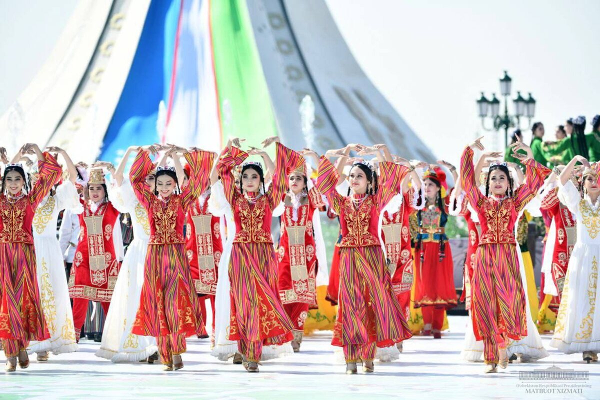 Праднование Навруза в Узбекистане.
