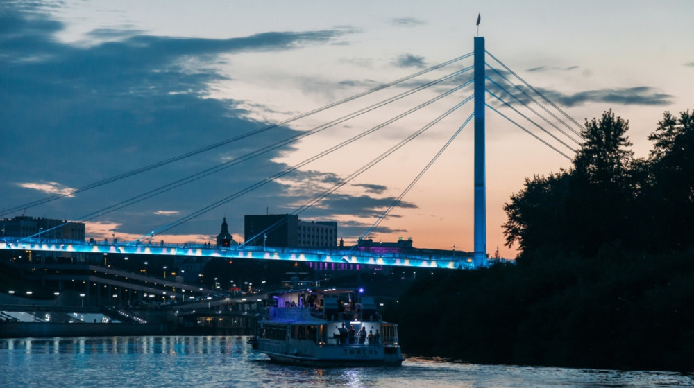    Тюменский мост Влюбленных — новое сердце города