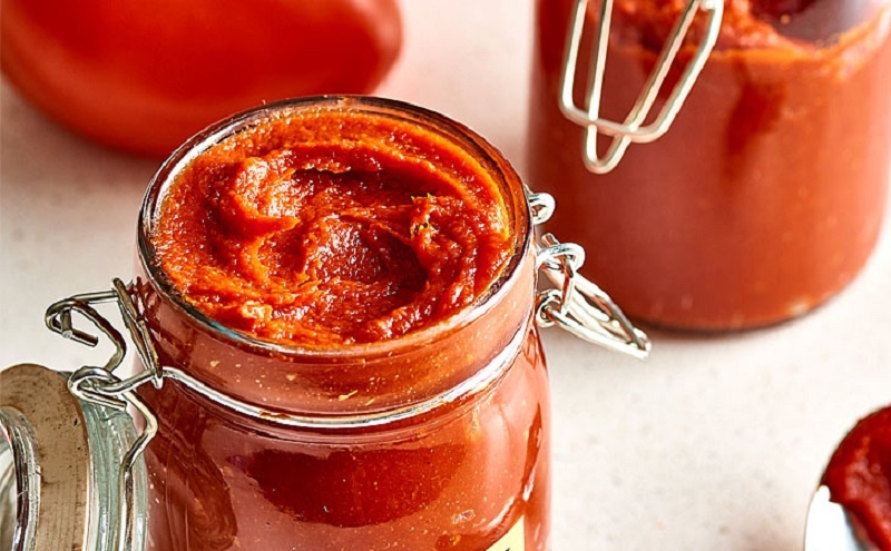 Готовим особый домашний томатный соус: запасаем вкус лета на всю зиму