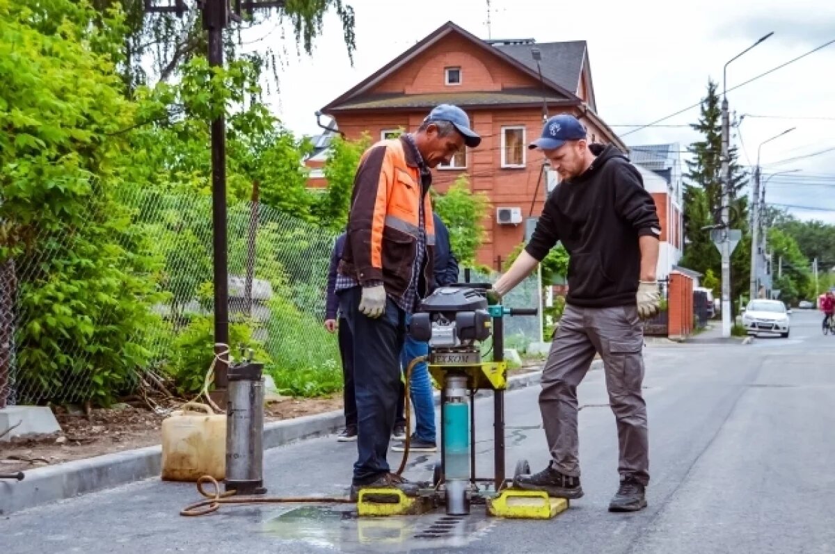    В Твери берут пробы нового асфальта