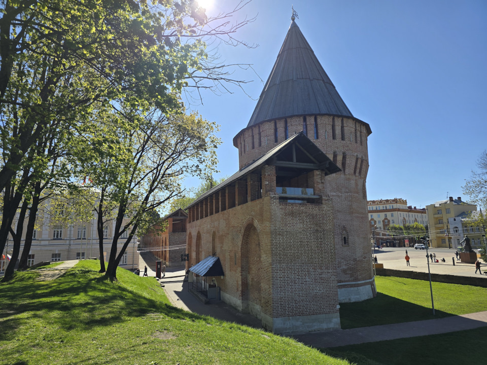 Громовая башня, 54.780008, 32.043706