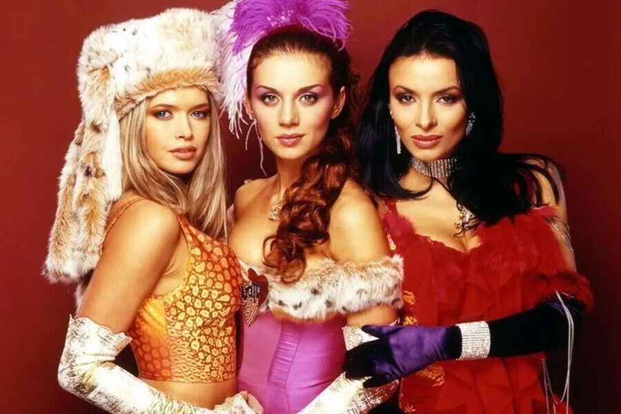 Группа «ВИА Гра»: Вера Брежнева, Анна Седокова и Надежда Грановская, 2000-е