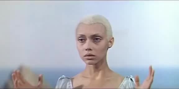 Кадр из фильма «Через тернии к звездам»