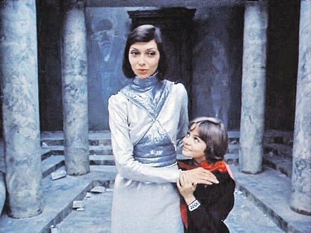 Кадр из фильма «Гостья из будущего»