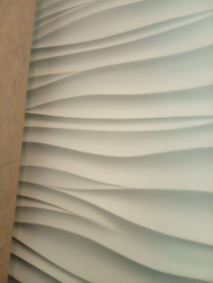 Красивая стена,она объемная 