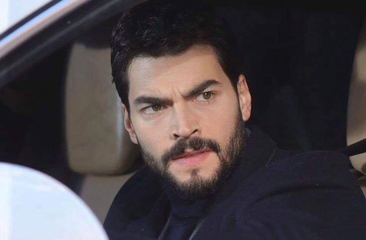 кадр из сериала "Ветреный", яндекс фото