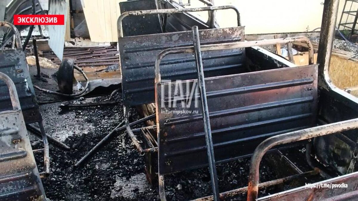 Пожар в Уграде
Фото: Telegram-канал «Псковская сводка. ПАИ»