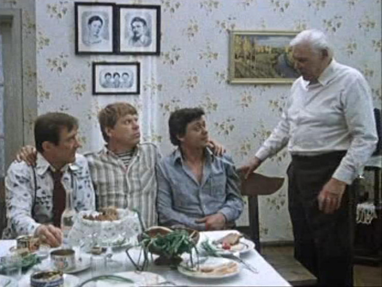 Федос с сыновьями: Белые росы