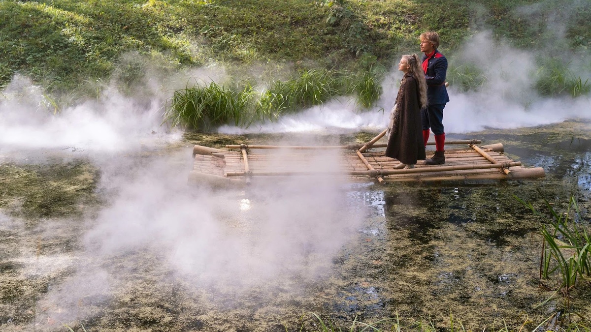 Кадр со съемок фильма «Огниво»