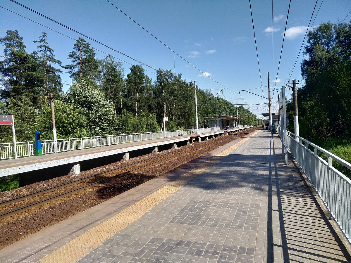 Пл. "Белоозерская" в июне 2025 года, фото автора
