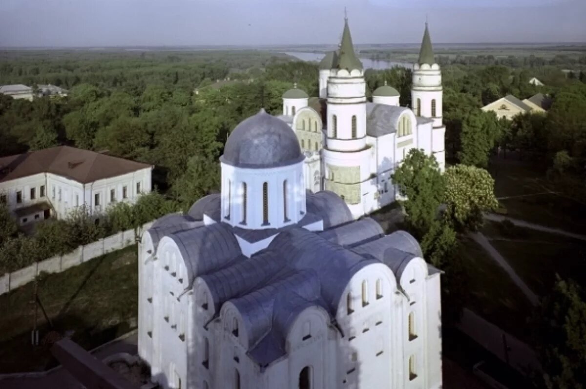    Киев заставляет священников УПЦ выбирать между армией и переходом в ПЦУ