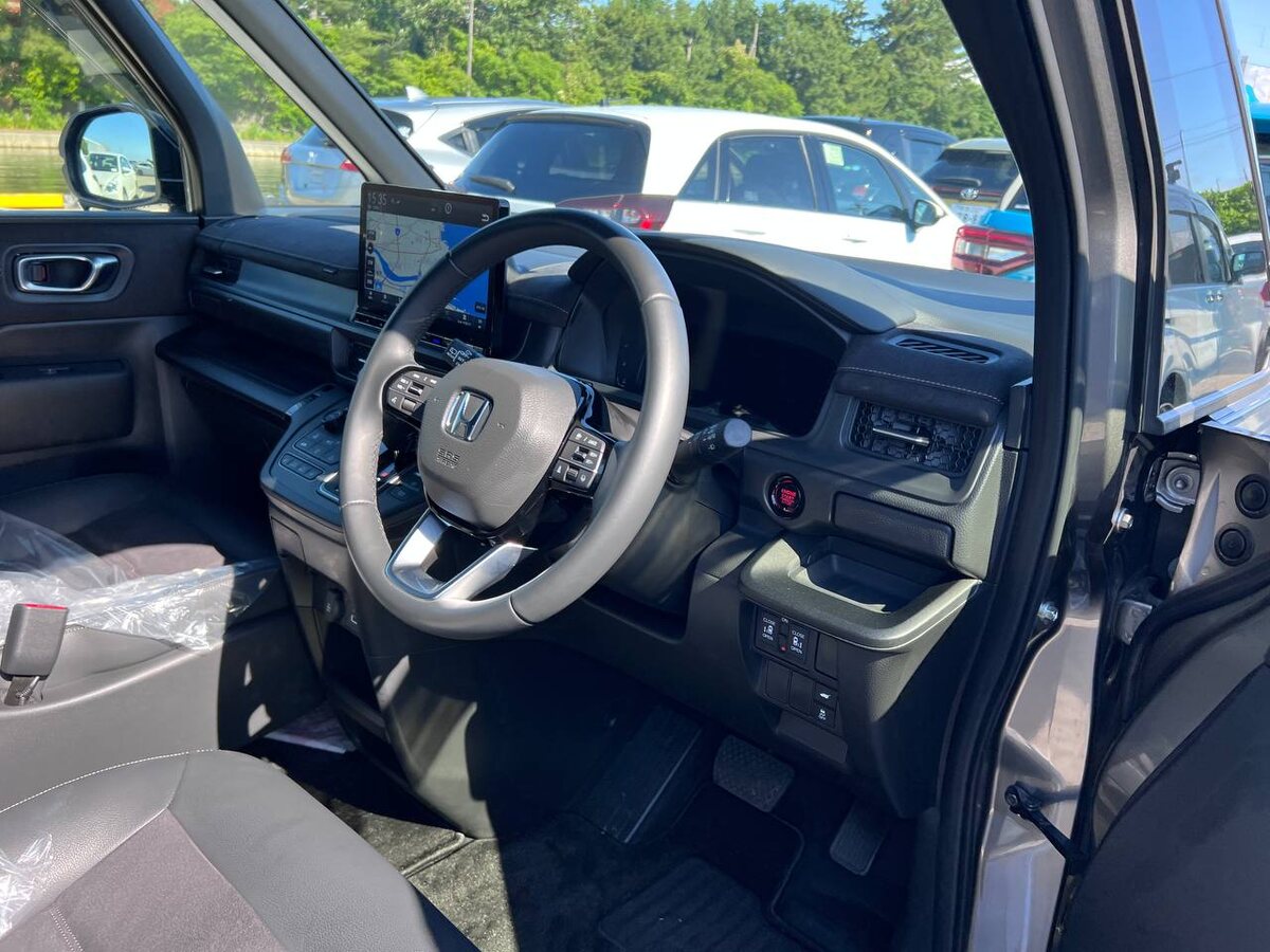 Фото салона, листайте.