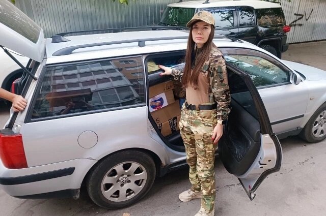    Анну с детства учили помогать другим, вот и помогает. Фото: Из личного архива/ Анна Рудавская