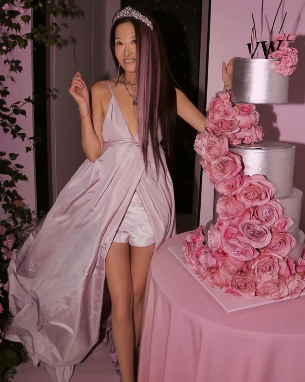 Фото: verawang.com