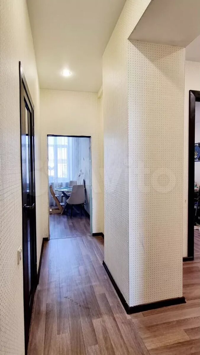    В Барнауле продают двухкомнатную квартиру на проспекте Ленина. Источник: avito.ru