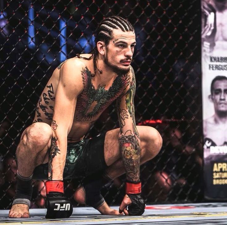 За гранью здравого смысла: Погружение в мир самых странных и безумных промоушенов ММА