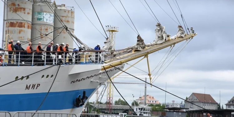    ОТКРЫТОЕ МОРЕ