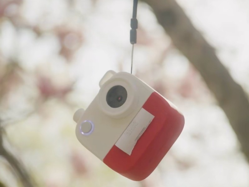    AI Poetry Camera создаёт стихи вместо фотографий