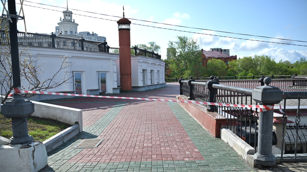    Досуговый центр в мае текущего года. Тогда там еще велись отделочные работы.