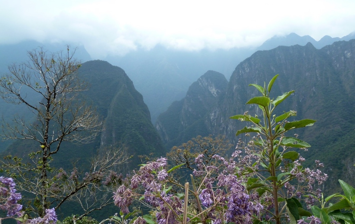 Хранят ли красивейшие горы Перу древние механизмы для обработки камней и их драгоценные комплектующие? Источник: фотоархив ЛАИ