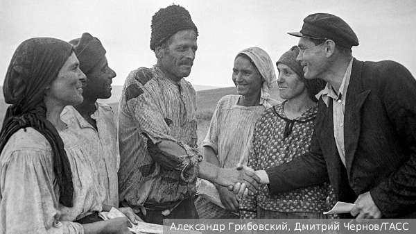     Фото: Александр Грибовский, Дмитрий Чернов/ТАСС   
 Текст: Андрей Резчиков