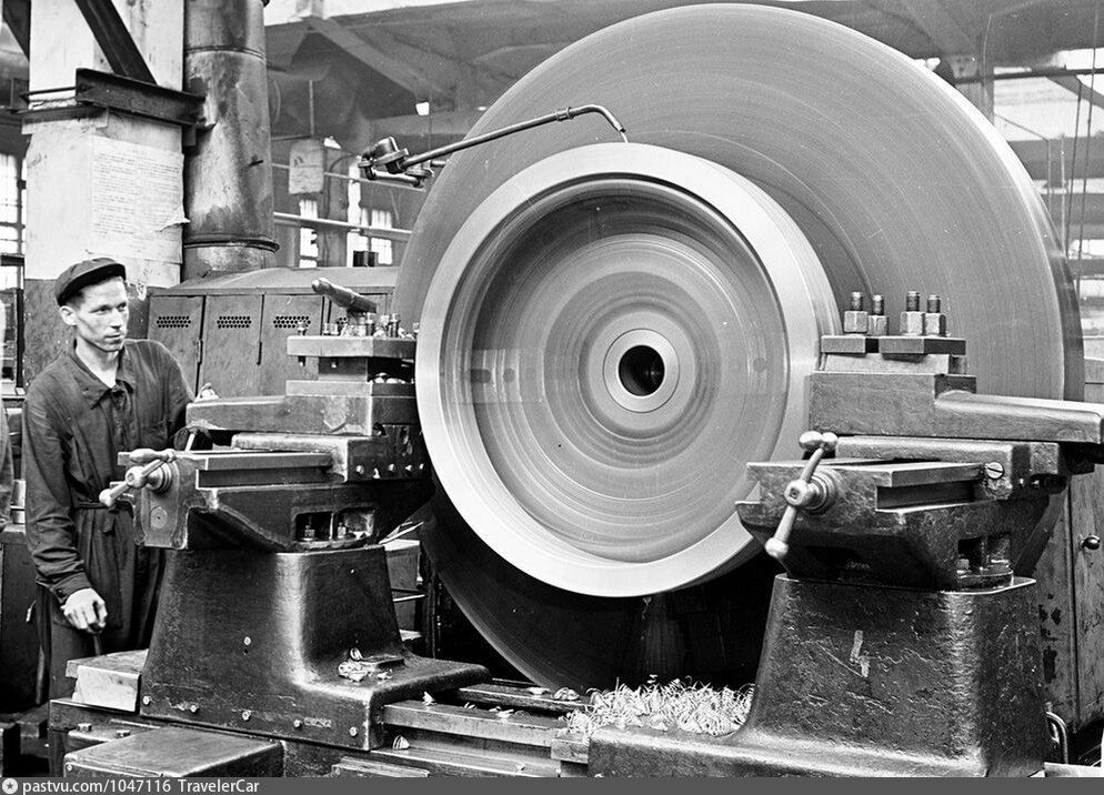 © Архив Валентина Хухлаева / Галерея Люмьер / pastvu.com (ГПЗ-1, 1950 г.)