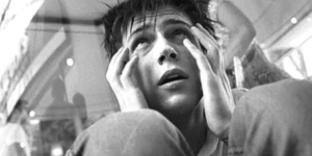 Мучает тревожный приступ, паническая атака, как успокоиться, симптомы тревоги, сильная тревога