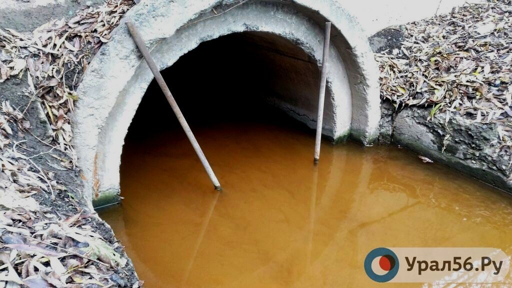    Надышался газами, потерял сознание и не смог выбраться: Житель Оренбурга умер от отравления канализационными парами