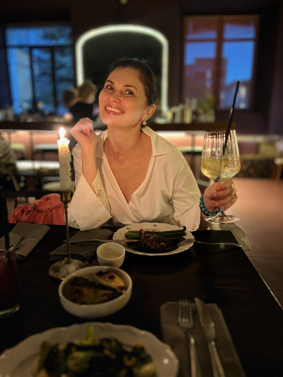 Когда Вы закрываете свои потребности сами и не ждете, что Вас кто-то спасет, развлечет, решит Ваши проблемы, не соблазняетесь на фантазийные обещания сделать Вас богатым-знаменитым-счастливым и т.д., вас сложно зацепить на крючок