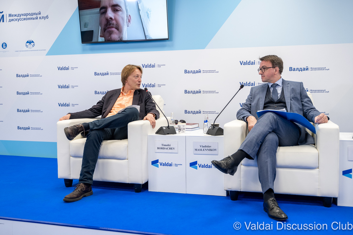 Оливье П. Рокпло, Тимофей Бордачёв, Владислав Масленников © Клуб «Валдай»