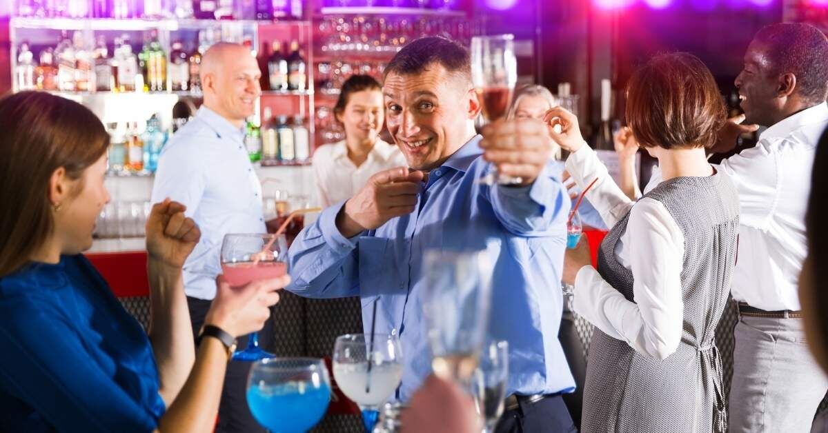 Бытовое пьянство: мифы, признаки, опасность