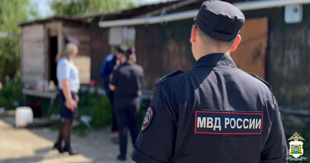 В Югре в ходе операции полицейские выявили 159 нелегалов