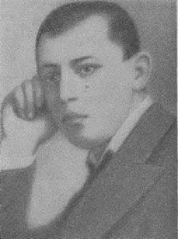 Комиссар С.Г. Рошаль. Фото из открытых источников