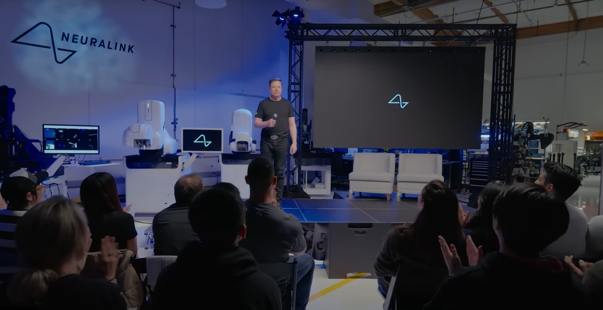 Кадр из видеопрезентации.    
 Источник: Neuralink  📷
